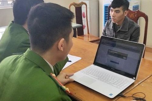 Đánh cắp 50 tài khoản facebook, chiếm đoạt hơn 1 tỷ đồng