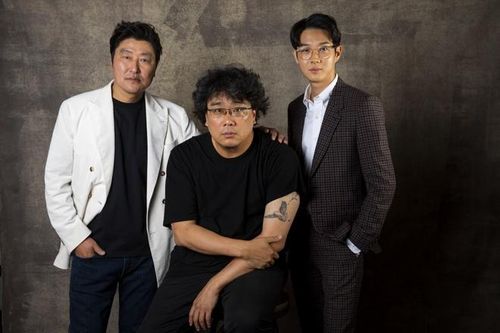'Parasite' vào danh sách rút gọn của Oscar