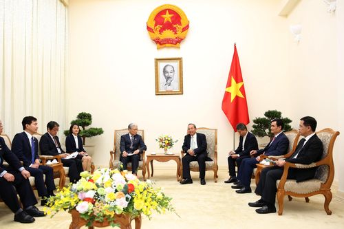 Phó Thủ tướng Thường trực tiếp Thống đốc tỉnh Tochigi (Nhật Bản)