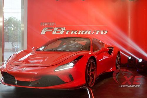 Cường đô-la tậu siêu xe Ferrari F8 Tributo đầu tiên về Việt Nam