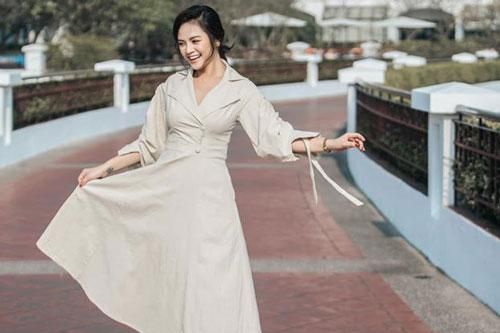Thu Quỳnh lần đầu xuất hiện hậu ồn ào lộ 'clip nóng' với biểu cảm rạng rỡ gây chú ý