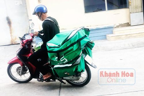 Dân 'cày đường nhựa'