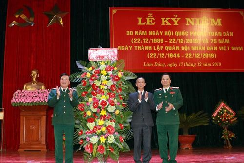 Học Viện Lục Quân mít tinh kỷ niệm 75 năm ngày thành lập Quân đội Nhân dân Việt Nam