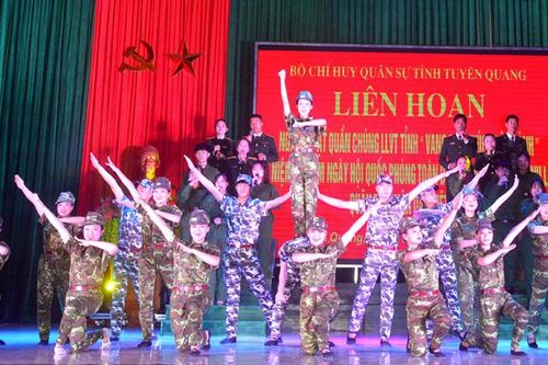 Liên hoan nghệ thuật quần chúng LLVT tỉnh