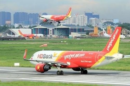 Thách thức lớn của các hãng bay và đơn vị quản lý