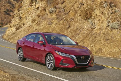 Xe bán chạy nhất của Nissan tại Mỹ chốt giá rẻ hơn nhiều đối thủ