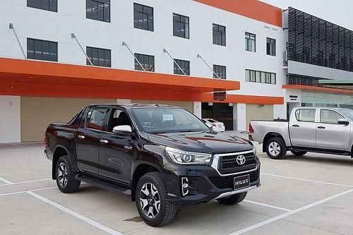 Toyota Việt Nam thu hồi xe bán tải Hilux