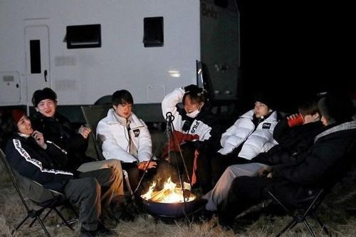 Nhờ RM mà cả nhóm BTS được thưởng thức cốc cà phê 'đặc biệt'