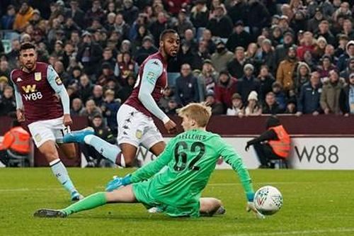 Hạ đội trẻ Liverpool, Aston Villa vào bán kết League Cup