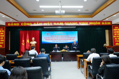 Ngành Hải quan vượt chỉ tiêu thu ngân sách 6%