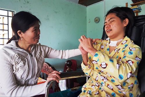 100 ngày dìu con từ cõi chết trở về
