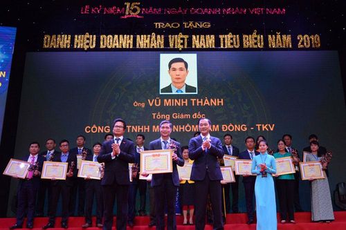 'Thuyền trưởng' của LDA