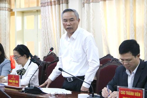 Thứ trưởng Bộ NN&PTNT Phùng Đức Tiến làm việc tại tỉnh