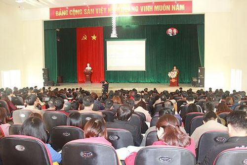 Hội thảo đổi mới phương pháp dạy học, kiểm tra đánh giá và nâng cao chất lượng giáo dục cấp THPT