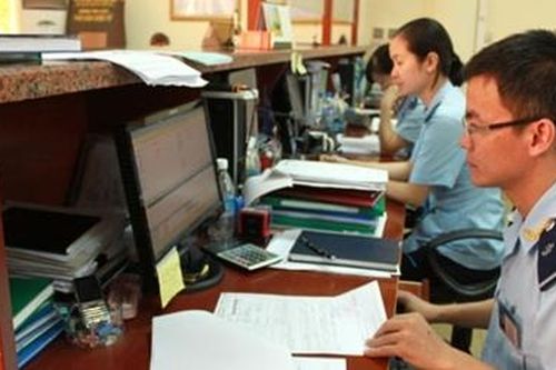 6/10 doanh nghiệp vẫn bị 'nhũng nhiễu' về thủ tục hành chính