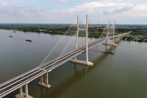 Thu xếp khoản vay 1 tỷ USD để phát triển miền Tây