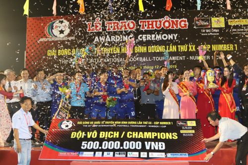 B.Bình Dương vô địch giải quốc tế trên sân nhà