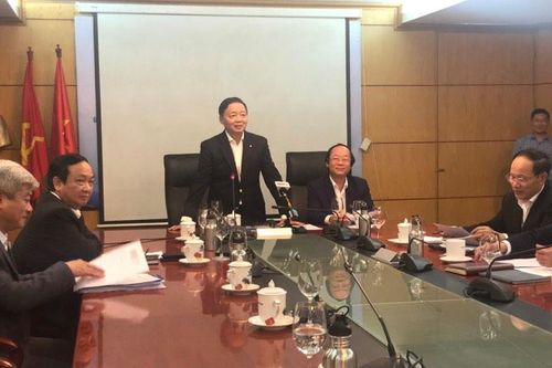Bàn giải pháp cấp bách ứng phó với ô nhiễm không khí