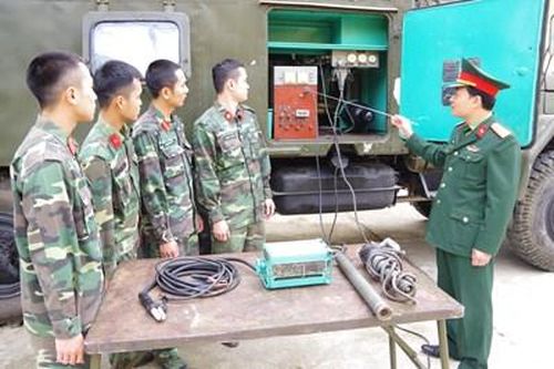 Hết lòng vì học trò, tâm huyết với chuyên môn