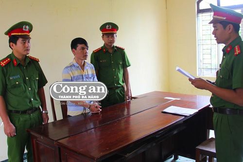 'Tóm' nhóm ghi đề