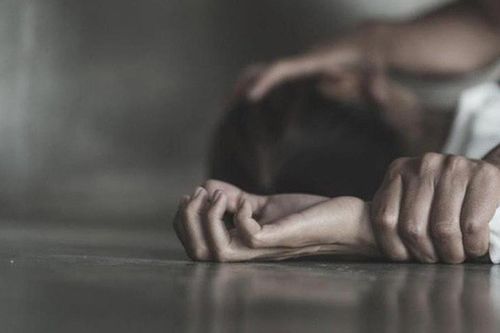 Nam thanh niên hiếp dâm cụ bà hơn 70 tuổi