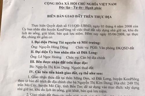 Kon Tum: Chưa được bổ nhiệm đã ký tên 'Chủ tịch' tại biên bản giao đất