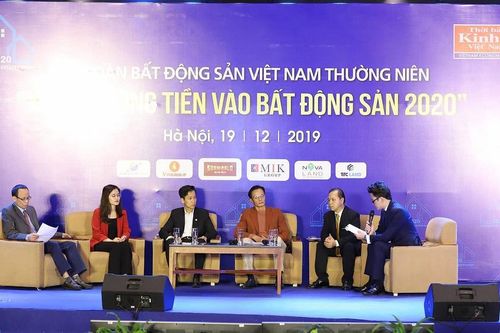 Bất động sản vẫn phát triển mạnh mẽ dù ngân hàng siết chặt vốn vay