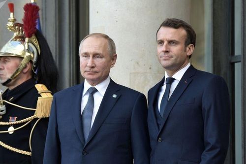 Tổng thống Putin điện đàm về vấn đề trung chuyển khí đốt qua Ukraine với tổng thống Pháp