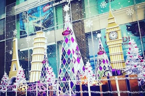 Những địa điểm đi chơi Noel thú vị ở Hà Nội
