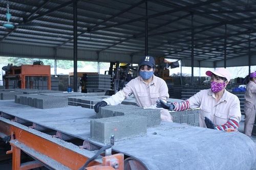 Gạch không nung chiếm khoảng 30% tổng sản lượng vật liệu xây vào năm 2020