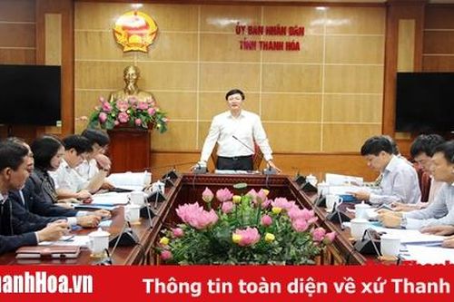 Đẩy nhanh tiến độ thực hiện dự án đường dây 500kV và đề án mở rộng thị trấn Cẩm Thủy