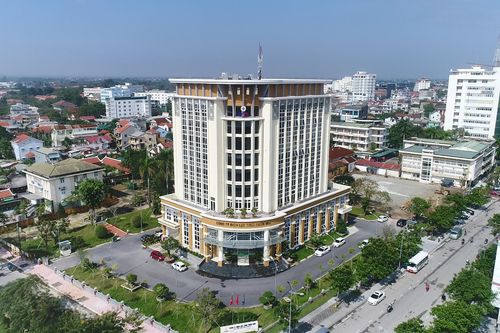 Công ty Điện lực Thừa Thiên Huế: Lấy khách hàng làm động lực để phát triển