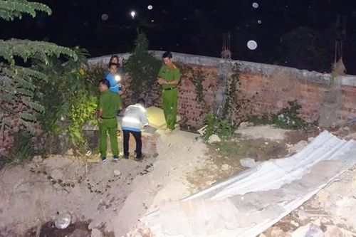 Bắt quả tang doanh nghiệp xả nước thải chưa qua xử lý ra môi trường