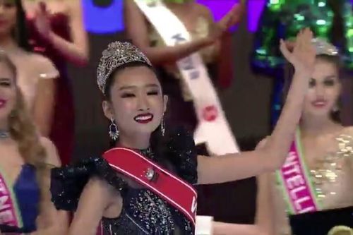 Người đẹp Thanh Khoa đăng quang Hoa hậu Sinh viên Thế giới 2019