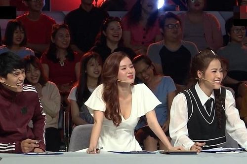 Những màn tán tỉnh nghệ sĩ nữ ở game show Việt