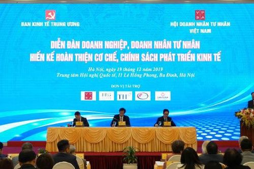 Doanh nghiệp tư nhân hiến kế phát triển kinh tế