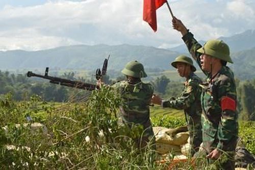 Phát huy sức mạnh của hệ thống chính trị trong xây dựng khu vực phòng thủ