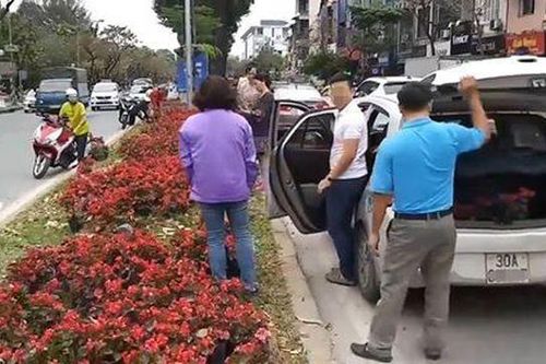 Quý ông 'hôi hoa' giữa phố khiến dư luận phẫn nộ nhất năm 2019