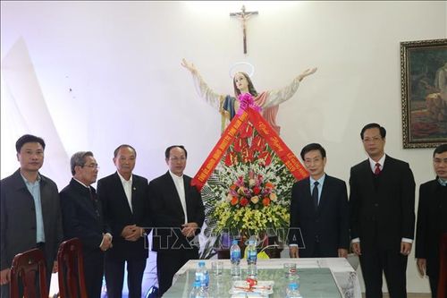 Chúc mừng đồng bào Công giáo đón mùa Giáng sinh an lành, hạnh phúc