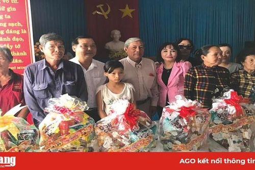 Chăm lo Tết cho người nghèo