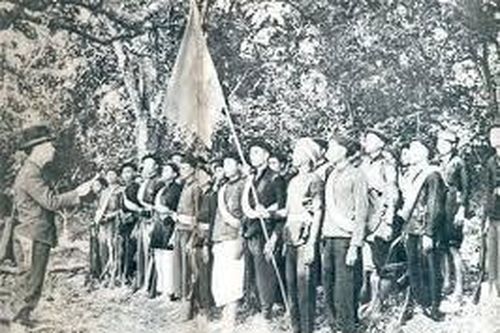 Kỷ niệm 75 năm thành lập Quân đội nhân dân Việt Nam, nghĩ về việc sử dụng nhân tài của Bác
