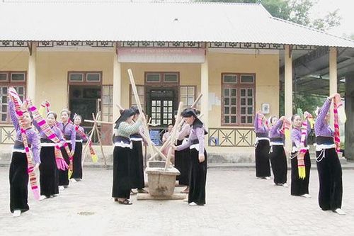 Bảo tồn giá trị lễ hội Mợi của dân tộc Mường Phù Yên