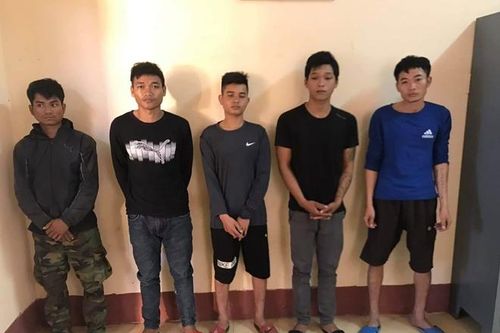 Tạm giữ 5 đối tượng vây chém kiểm lâm giải cứu lâm tặc