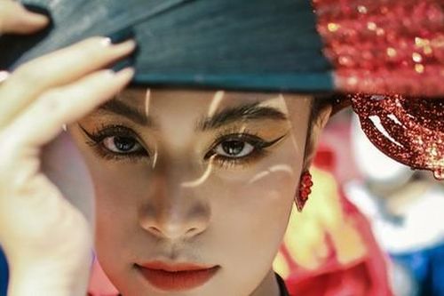Hoàng Thùy Linh công khai nhắc lại scandal năm 2006: Bị nhục mạ 'hư thân mất nết', bị dè bỉu giới tính 'kiều nữ hai hệ' hay 'hát như mèo kêu'