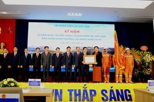 EVN đón nhận Huân chương Lao động hạng Nhất lần thứ 3