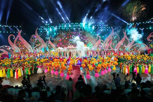 Rực rỡ đêm hội khai mạc Festival hoa Đà Lạt 2019