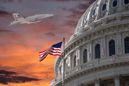 Tổng thống Trump ký Đạo luật Chi tiêu Quốc phòng 2020, thành lập Lực lượng Không gian