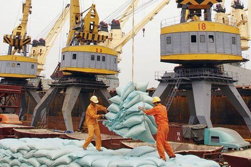 Giải bài toán pháp lý của các FTA
