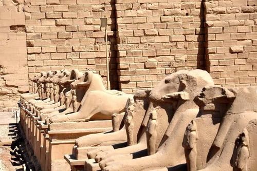 Luxor – Kinh thành cổ Thebes
