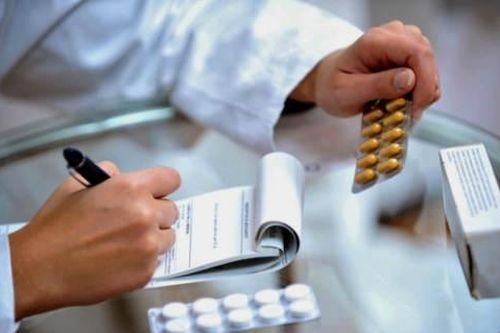 Việt Nam sắp bỏ đơn thuốc giấy